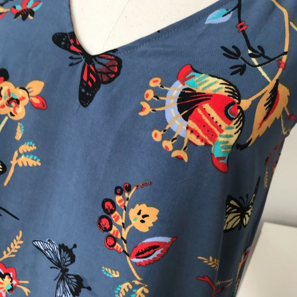 Abercrombie & Fitch Blue Butterfly Tank Blouse - Picture 2 of 7